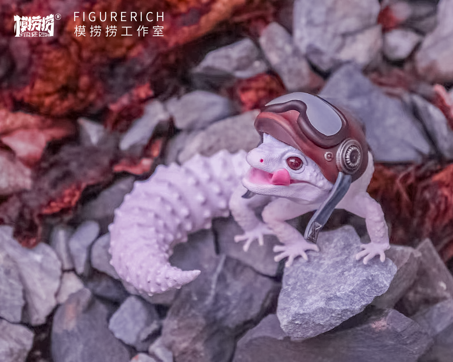 GECKO DAYDREAM SERIES – BANA’s Pilot Dream 1:1 Scale Designer Figure-FRDF001-2(White)